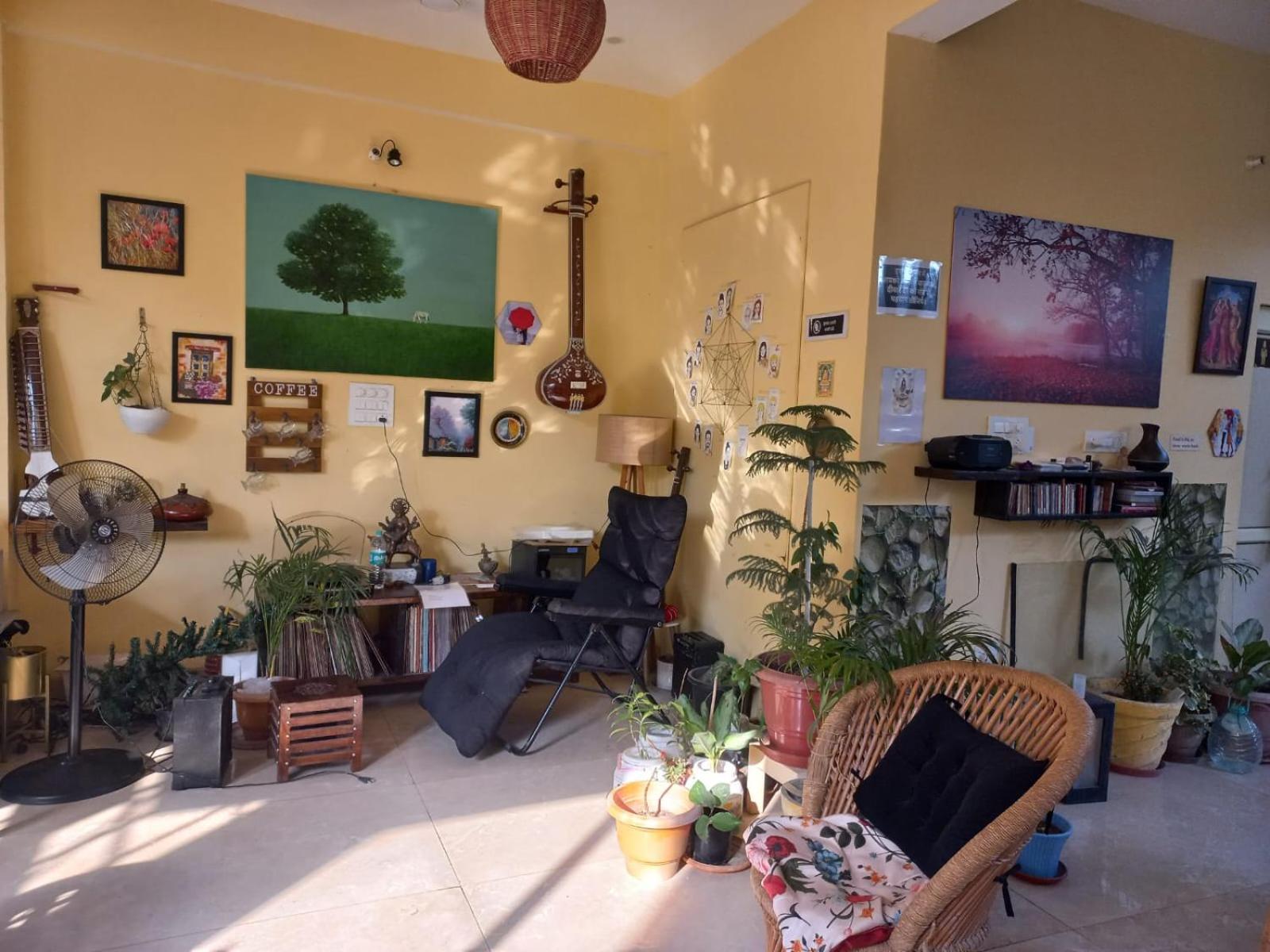 リシケーシュ Devi Music Ashram Bed & Breakfast エクステリア 写真